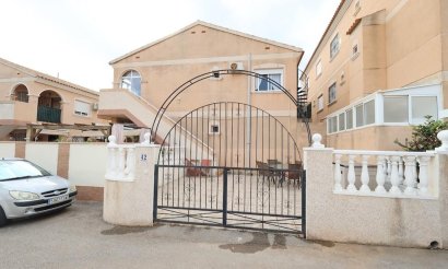 Resale - Bungalow - Orihuela Costa - La Zenia