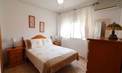 Resale - Bungalow - Orihuela Costa - La Zenia