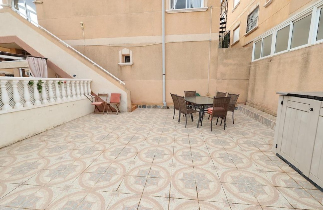 Resale - Bungalow - Orihuela Costa - La Zenia