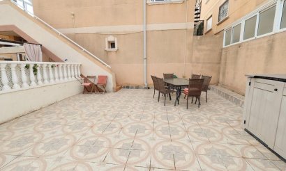 Resale - Bungalow - Orihuela Costa - La Zenia