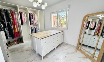 Resale - Villa - Orihuela Costa - Villamartin