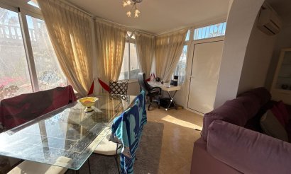 Resale - Villa - Villamartin