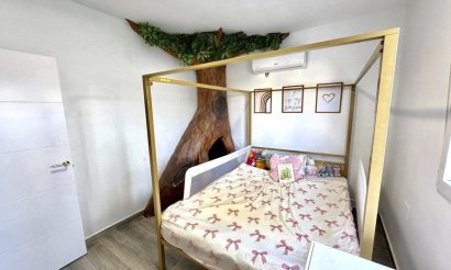 Resale - Villa - Orihuela Costa - Villamartin