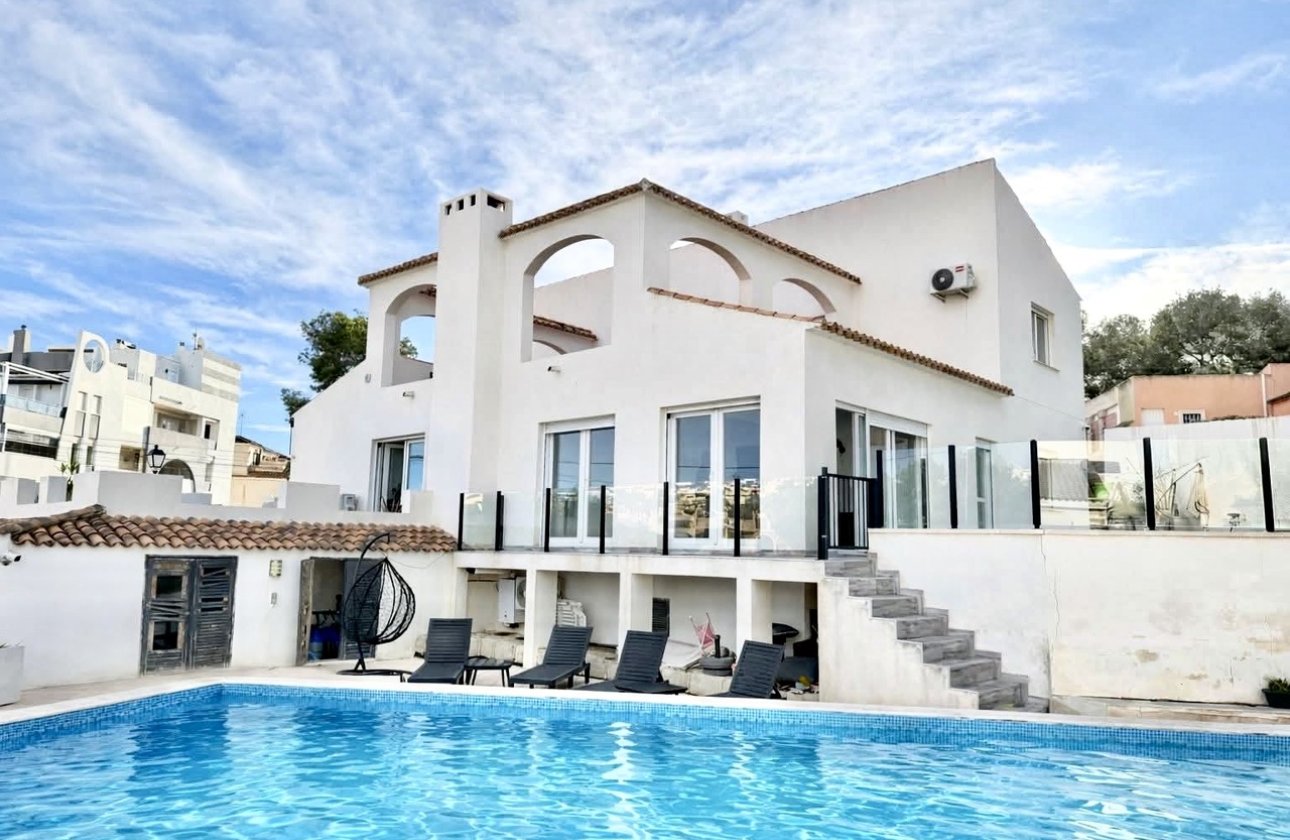 Resale - Villa - Orihuela Costa - Villamartin