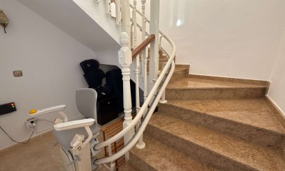 Resale - Villa - Villamartin