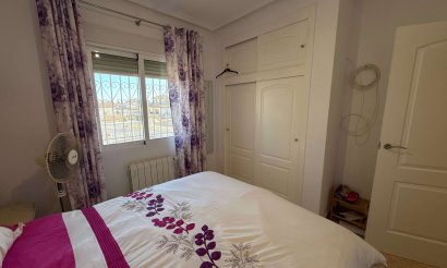 Resale - Villa - Villamartin