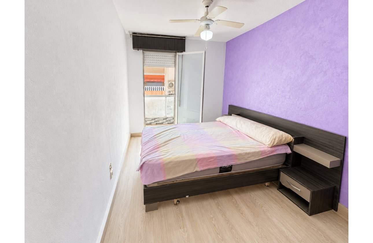 Reventa - Apartamento / piso - Torrevieja - playa de los naufragos