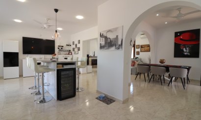 Resale - Villa - Daya Vieja - Daya Vieja - Country