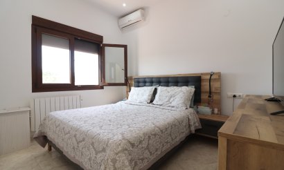 Resale - Villa - Daya Vieja - Daya Vieja - Country