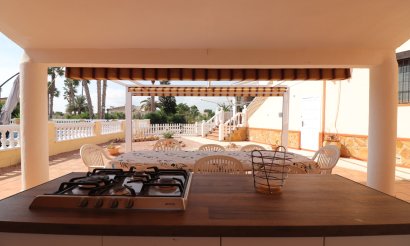 Resale - Villa - Daya Vieja - Daya Vieja - Country
