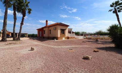 Resale - Villa - Daya Vieja - Daya Vieja - Country