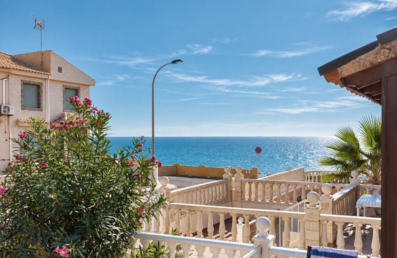 Resale - Townhouse - Torrevieja - Cala de cabo cervera