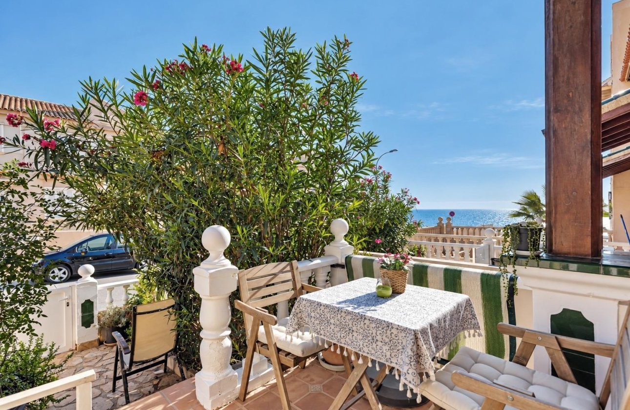 Resale - Townhouse - Torrevieja - Cala de cabo cervera