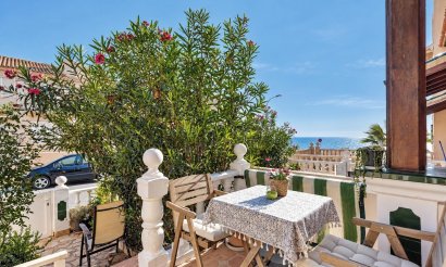 Resale - Townhouse - Torrevieja - Cala de cabo cervera
