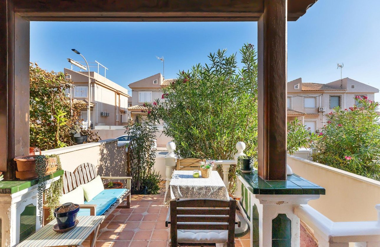 Resale - Townhouse - Torrevieja - Cala de cabo cervera