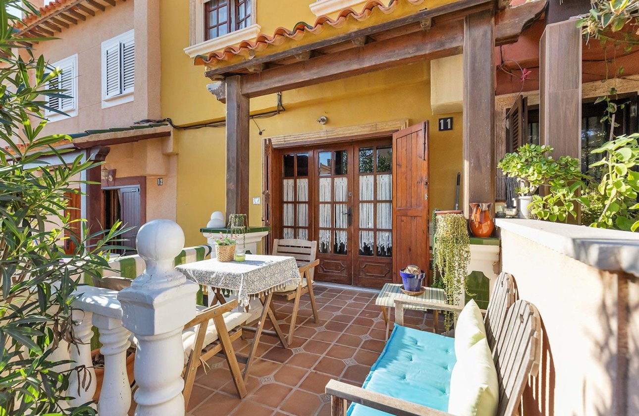 Resale - Townhouse - Torrevieja - Cala de cabo cervera
