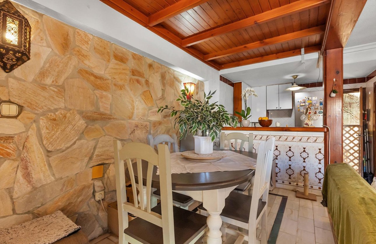 Resale - Townhouse - Torrevieja - Cala de cabo cervera