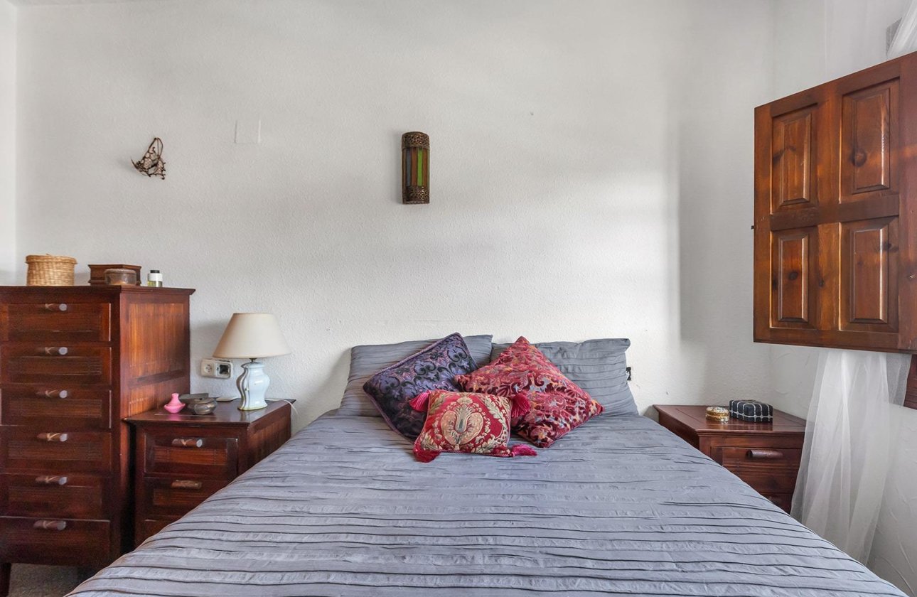 Resale - Townhouse - Torrevieja - Cala de cabo cervera