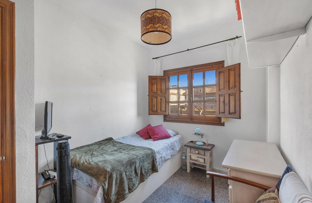 Resale - Townhouse - Torrevieja - Cala de cabo cervera