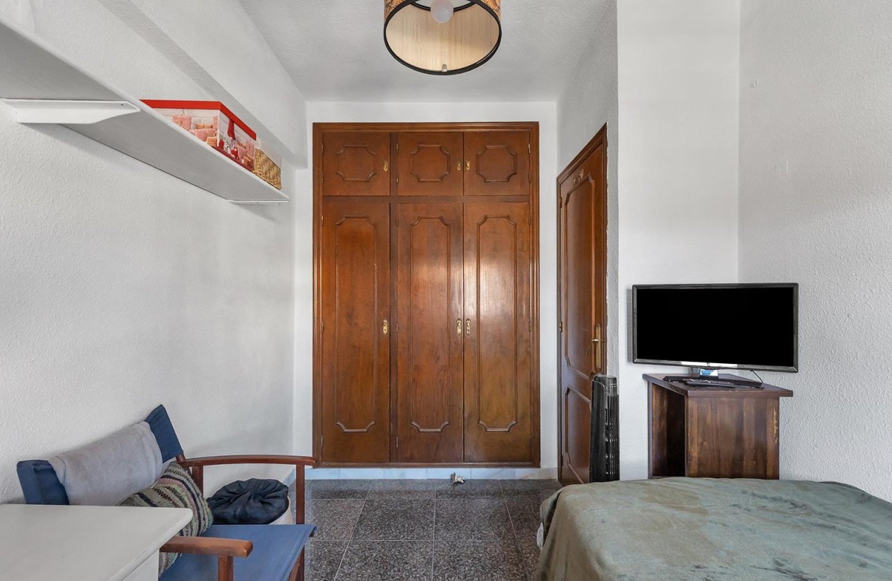 Resale - Townhouse - Torrevieja - Cala de cabo cervera