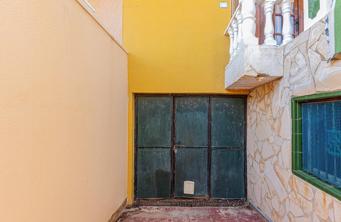 Resale - Townhouse - Torrevieja - Cala de cabo cervera