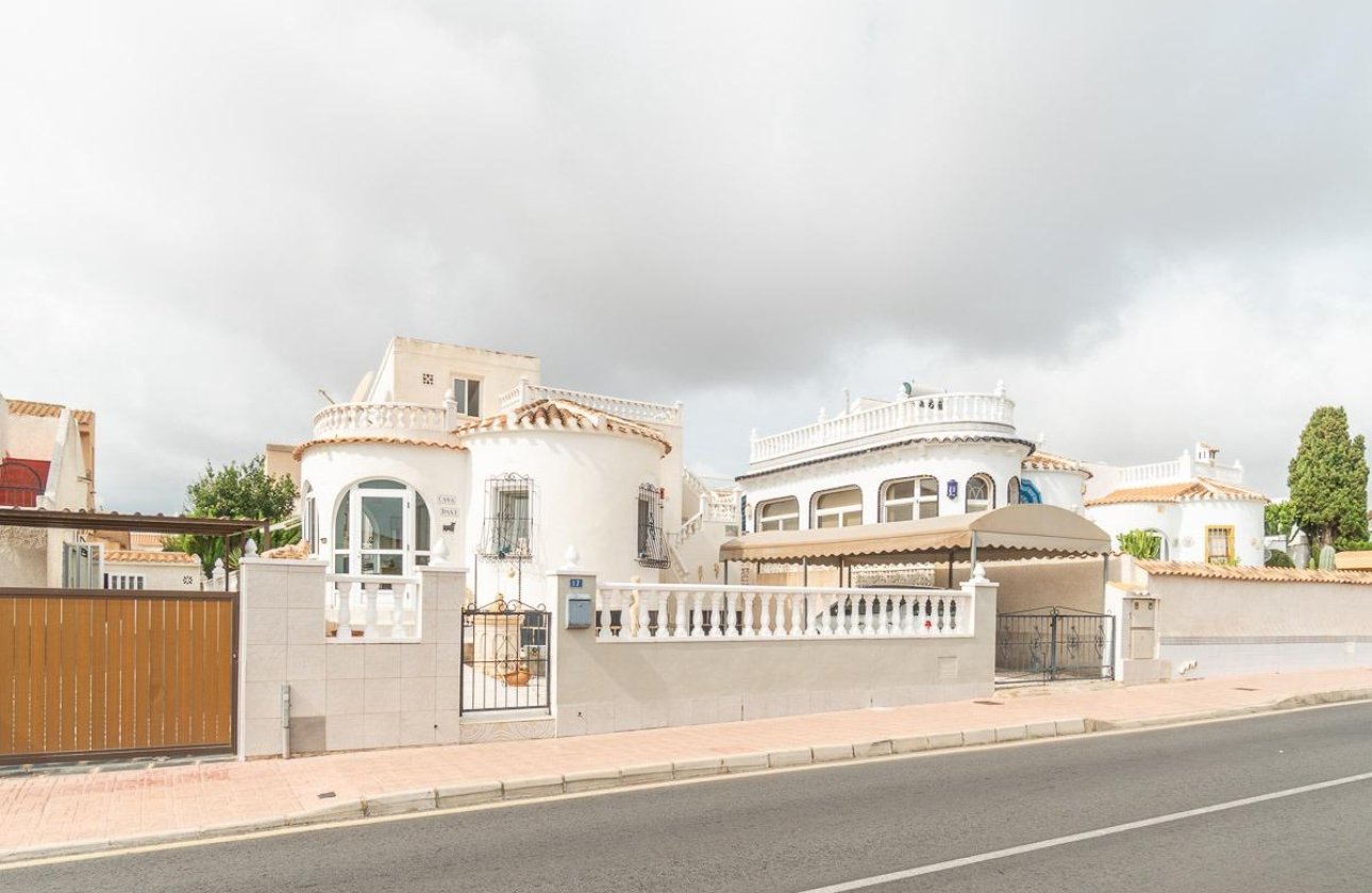 Reventa - Villa - Orihuela Costa - La Florida