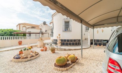 Reventa - Villa - Orihuela Costa - La Florida
