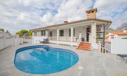 Resale - Villa - La Nucía - Panorama
