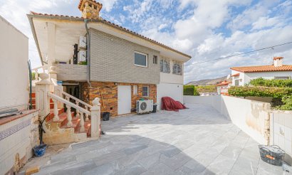Resale - Villa - La Nucía - Panorama