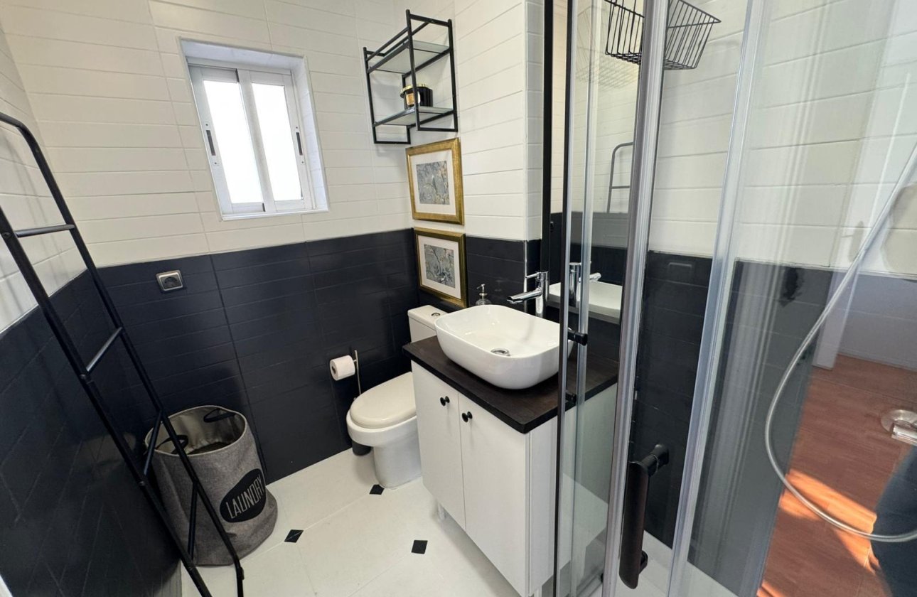 Resale - Bungalow - Torrevieja - Los Altos