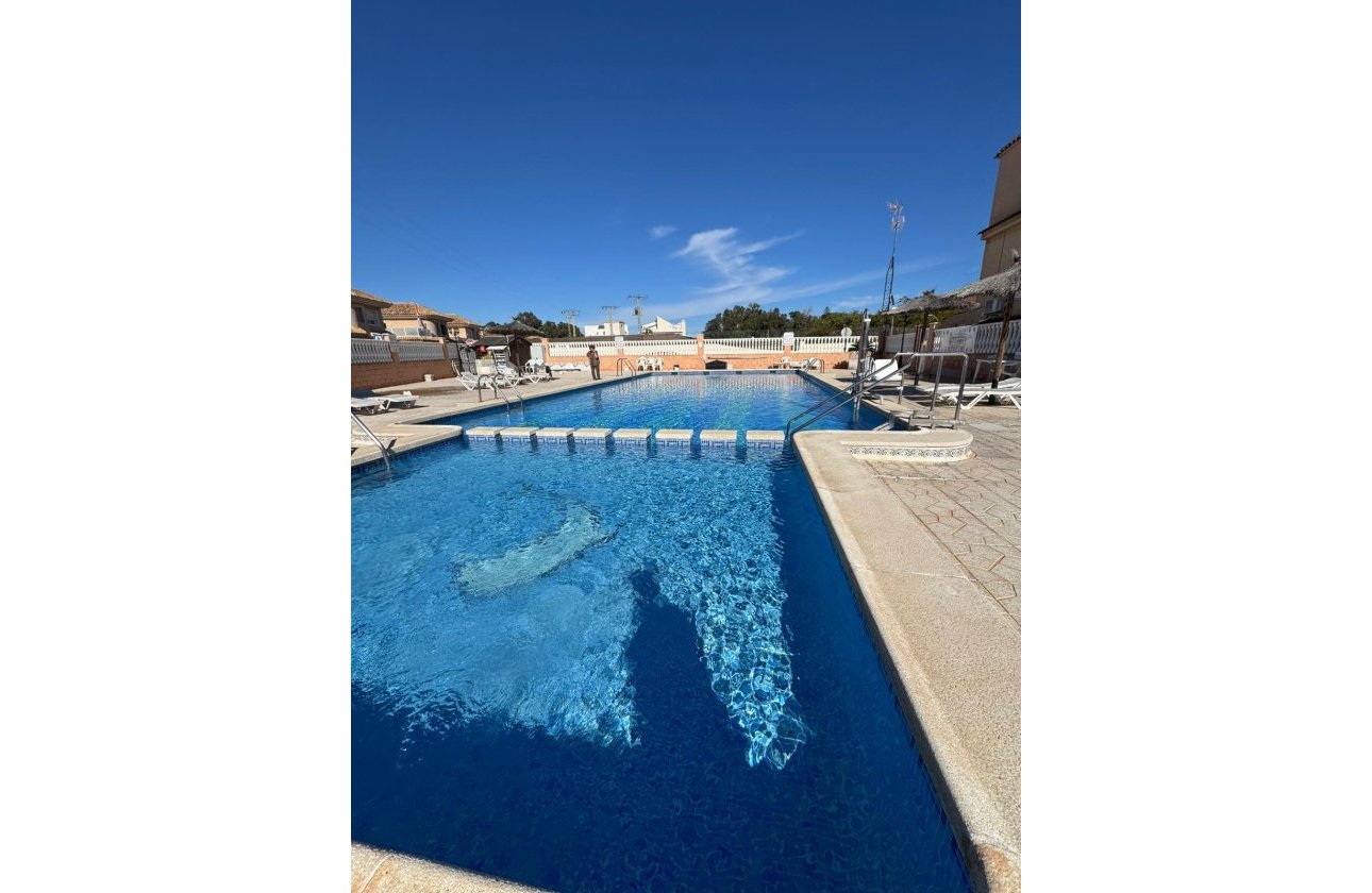 Resale - Bungalow - Torrevieja - Los Altos
