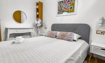 Resale - Bungalow - Torrevieja - La Siesta - El Salado -  Torreta
