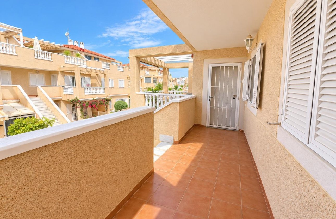Resale - Apartment / flat - Orihuela Costa - Punta Prima