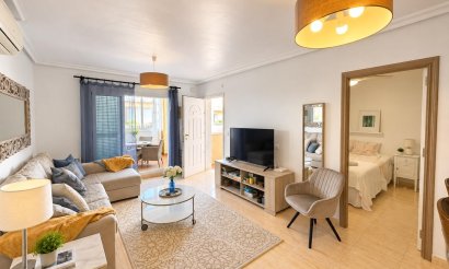 Resale - Apartment / flat - Orihuela Costa - Punta Prima
