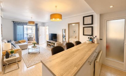 Resale - Apartment / flat - Orihuela Costa - Punta Prima