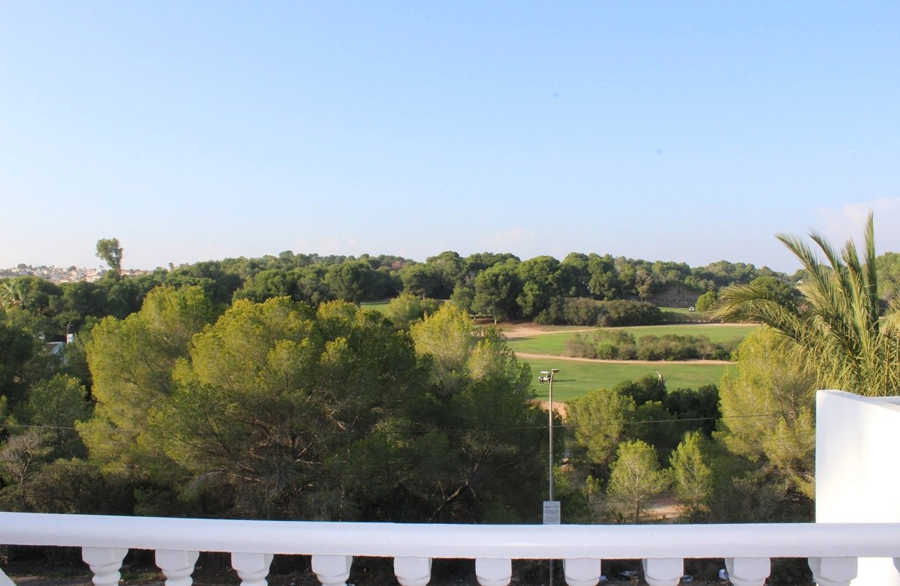Resale - Villa - Orihuela Costa