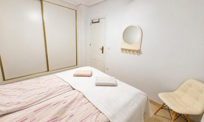 Resale - Apartment / flat - Orihuela Costa - Punta Prima