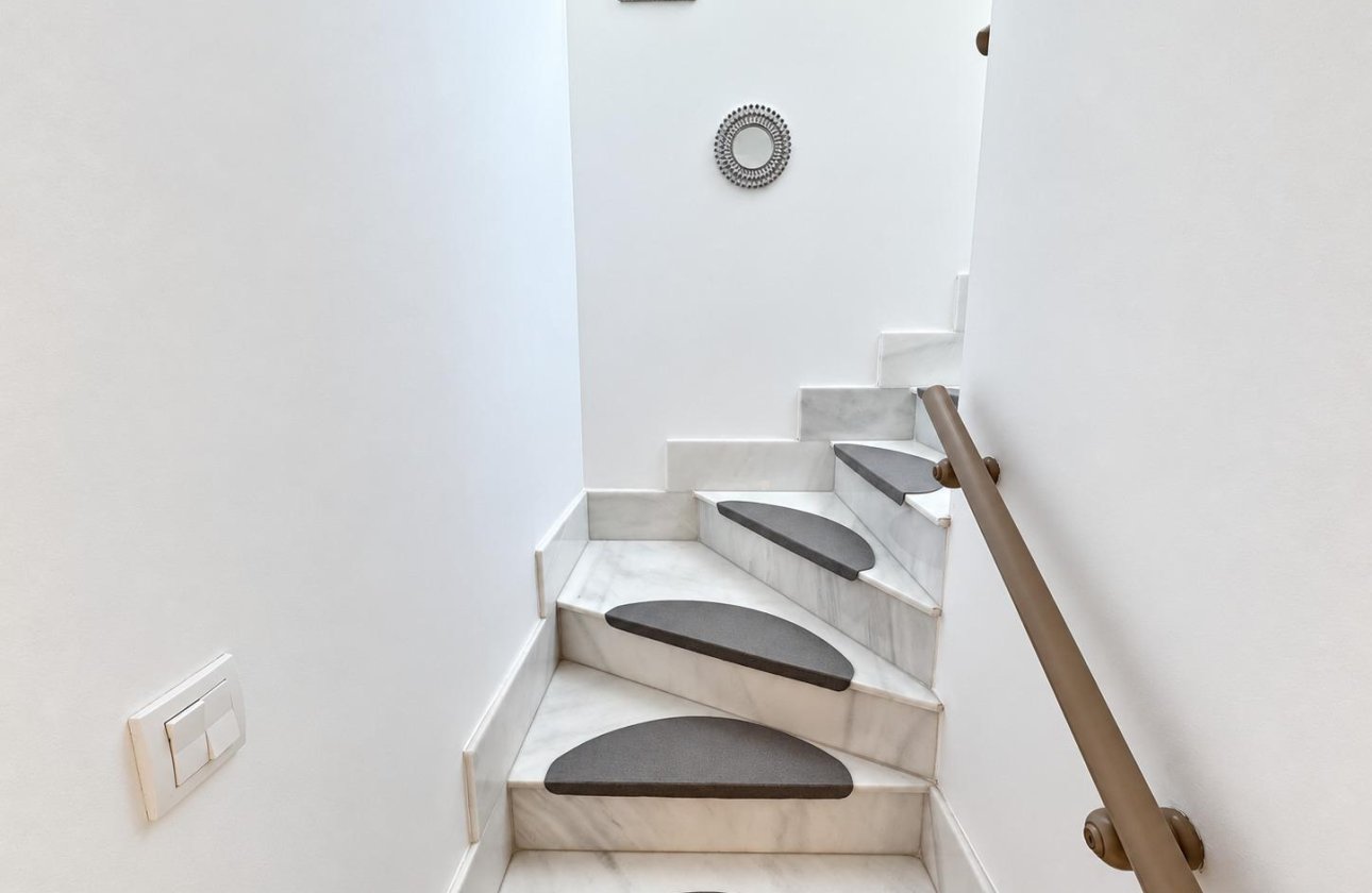 Resale - Apartment / flat - Orihuela Costa - Punta Prima