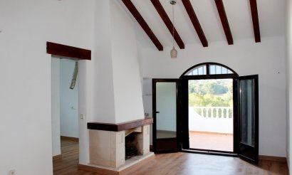 Resale - Villa - Orihuela Costa