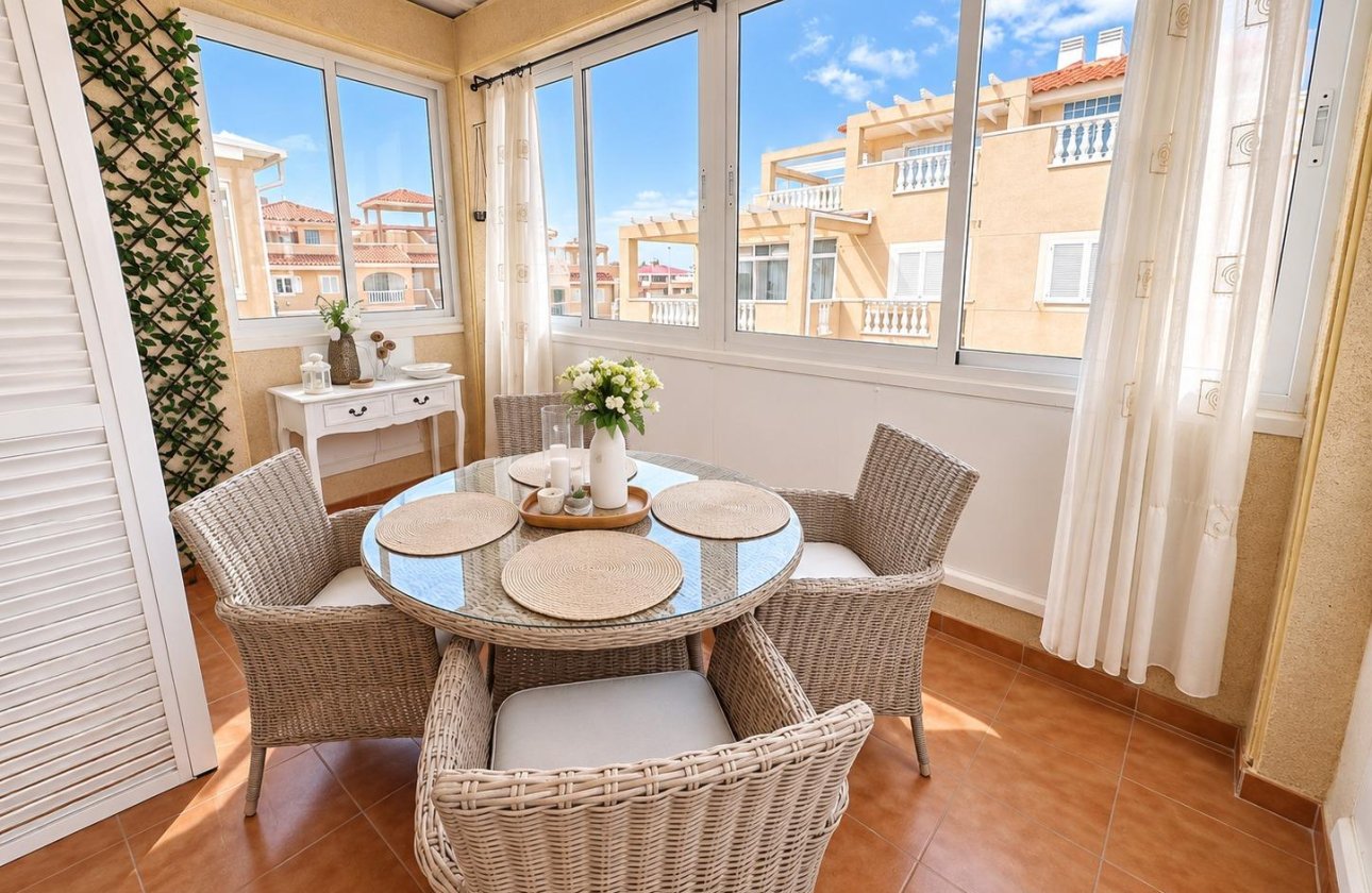 Resale - Apartment / flat - Orihuela Costa - Punta Prima