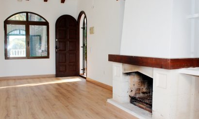 Resale - Villa - Orihuela Costa