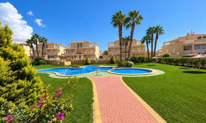 Resale - Apartment / flat - Orihuela Costa - Punta Prima