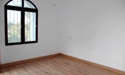 Resale - Villa - Orihuela Costa