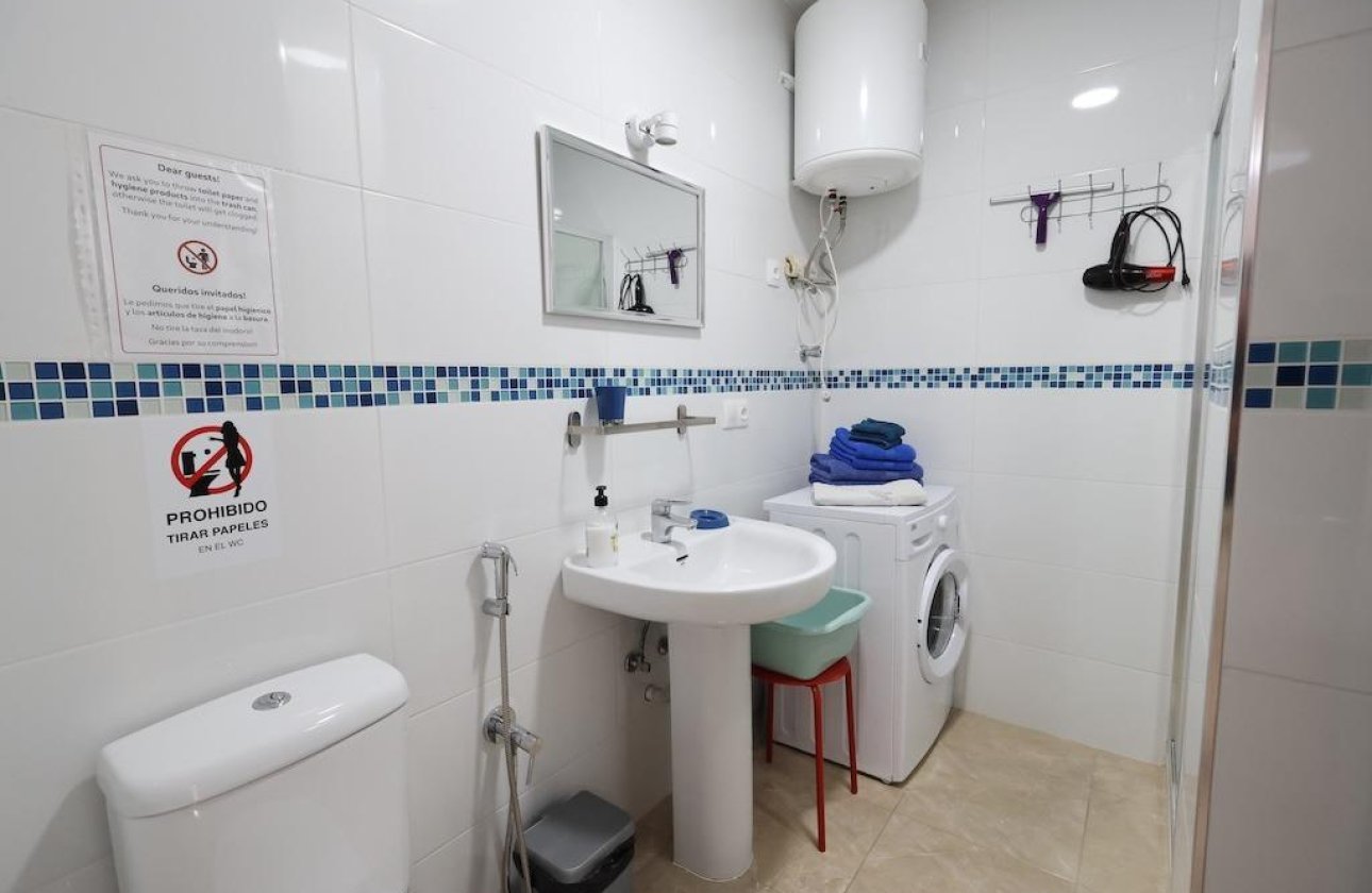 Resale - Bungalow - Orihuela Costa - Campoamor