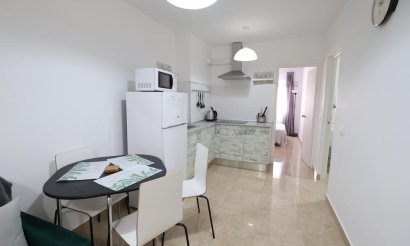 Resale - Bungalow - Orihuela Costa - Campoamor