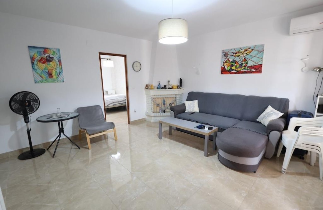 Resale - Bungalow - Orihuela Costa - Campoamor