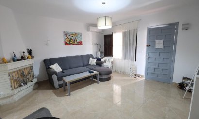 Resale - Bungalow - Orihuela Costa - Campoamor