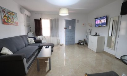 Resale - Bungalow - Orihuela Costa - Campoamor