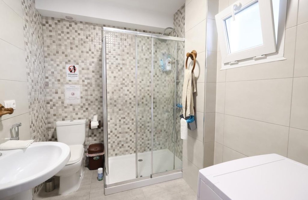 Resale - Bungalow - Orihuela Costa - Campoamor