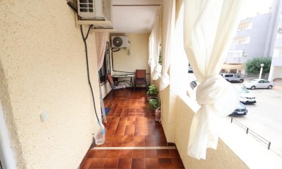 Resale - Bungalow - Orihuela Costa - Campoamor